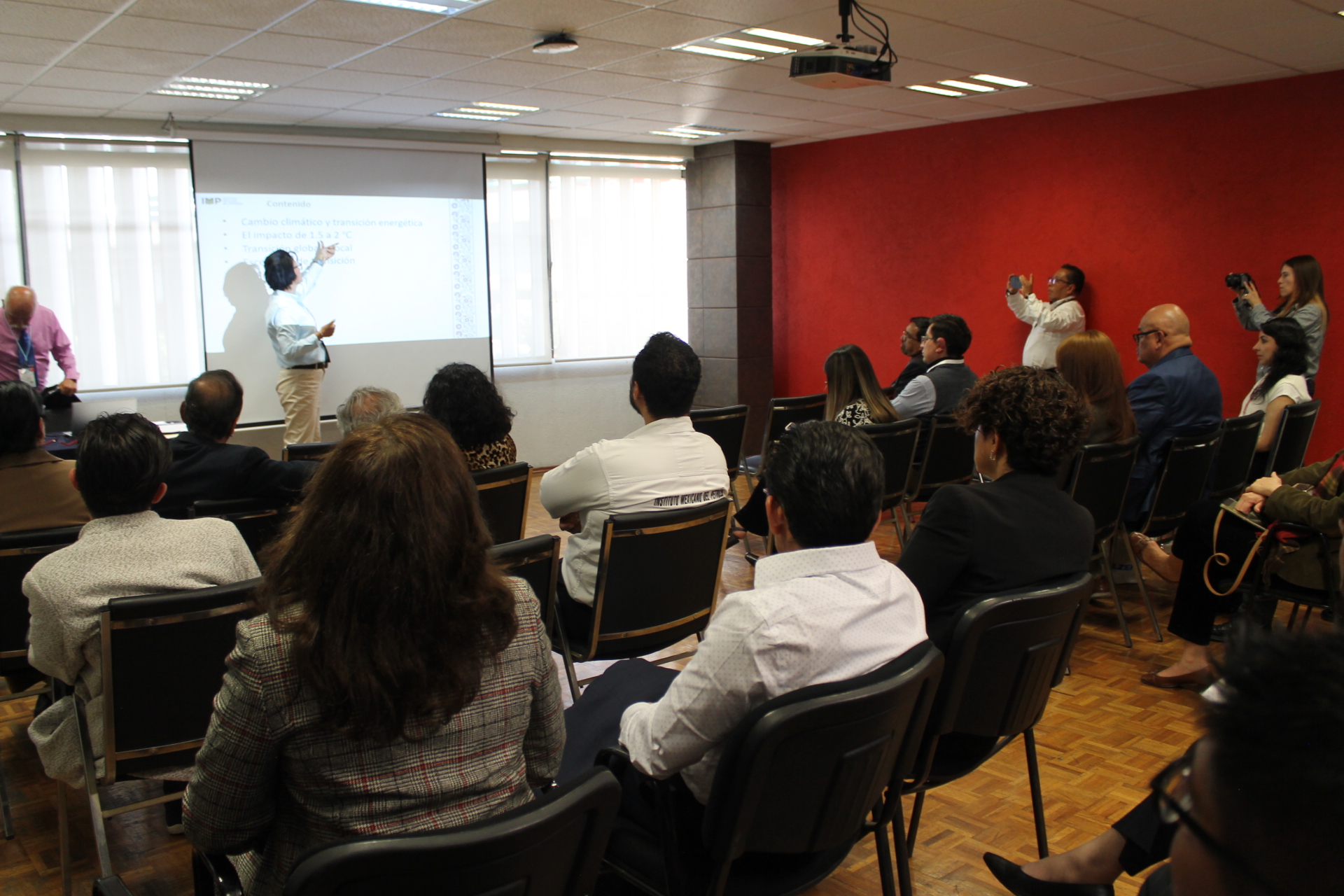 487754110_1091869522985345_4305360979300438958_n