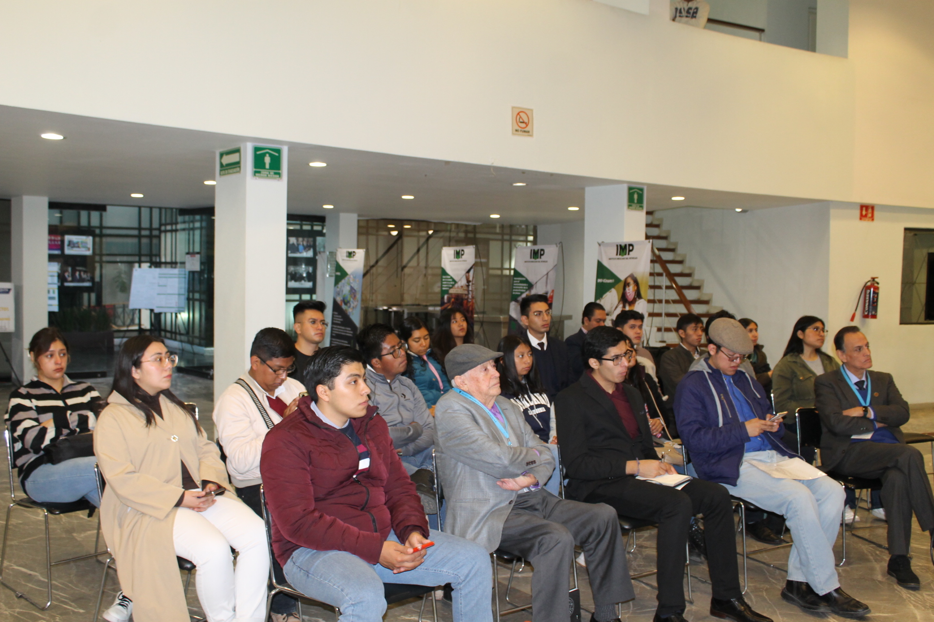 488074183_1091866339652330_533248693997275350_n